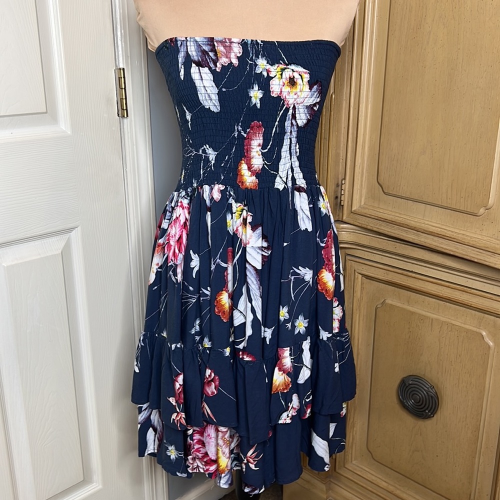 Anthropologie Boho Style Smocked strapless Dress. Size M